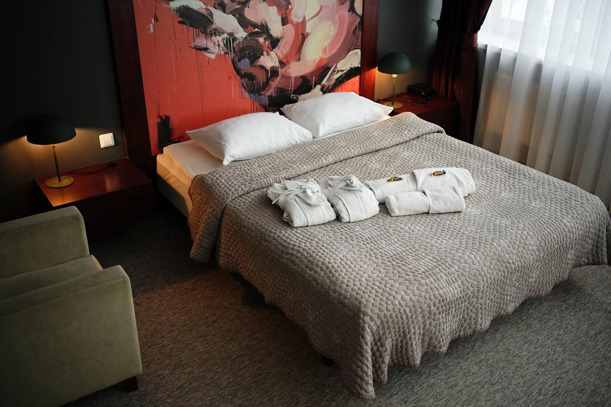 Hotel Navalis, ไคลเพดา ภายนอก รูปภาพ