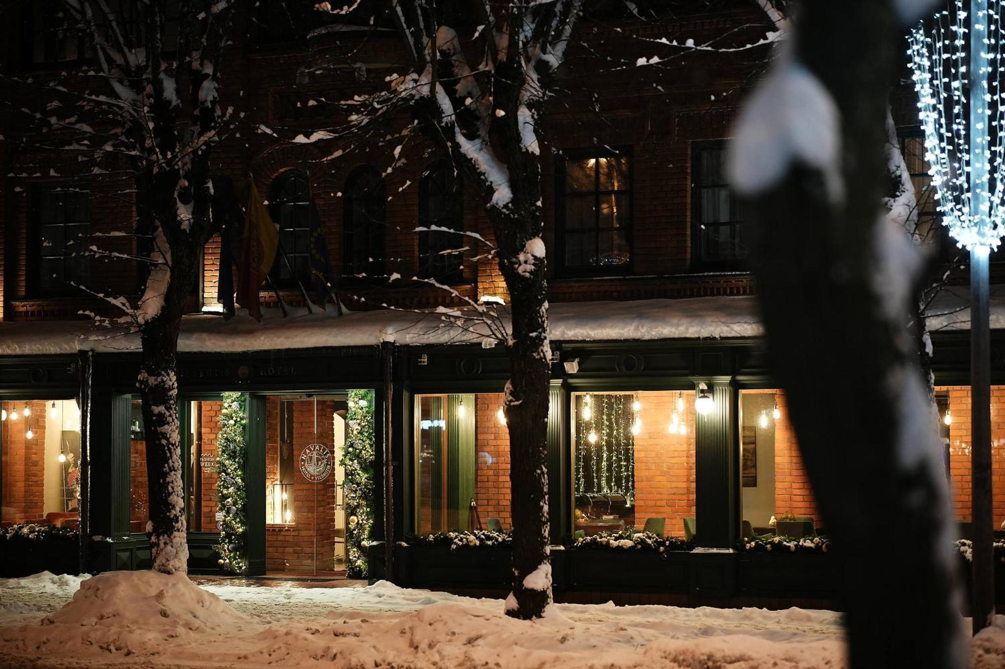 Hotel Navalis, ไคลเพดา ภายนอก รูปภาพ