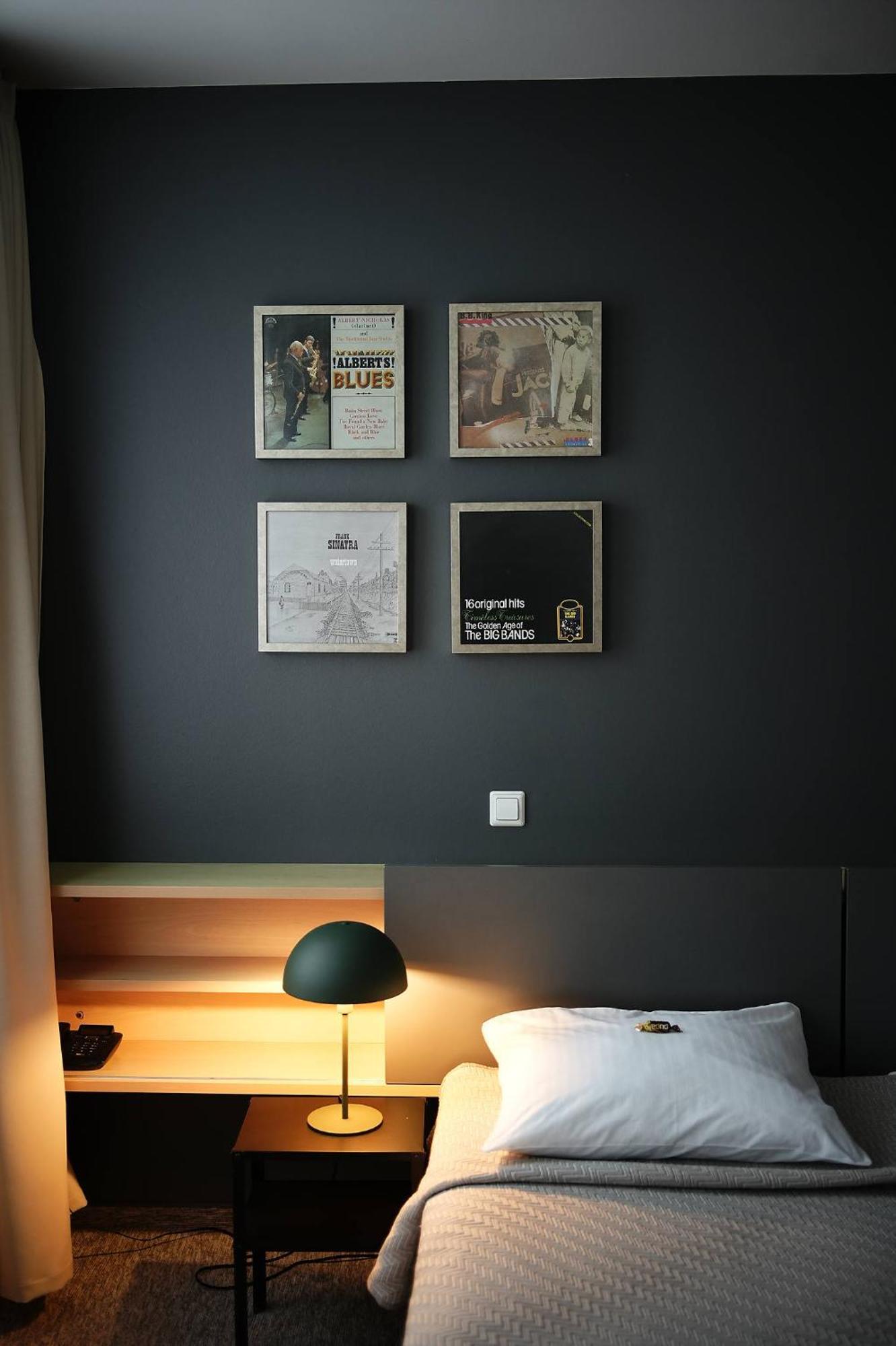 Hotel Navalis, ไคลเพดา ภายนอก รูปภาพ