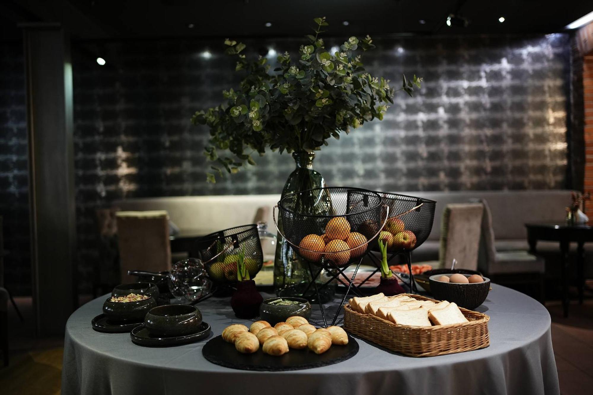 Hotel Navalis, ไคลเพดา ภายนอก รูปภาพ